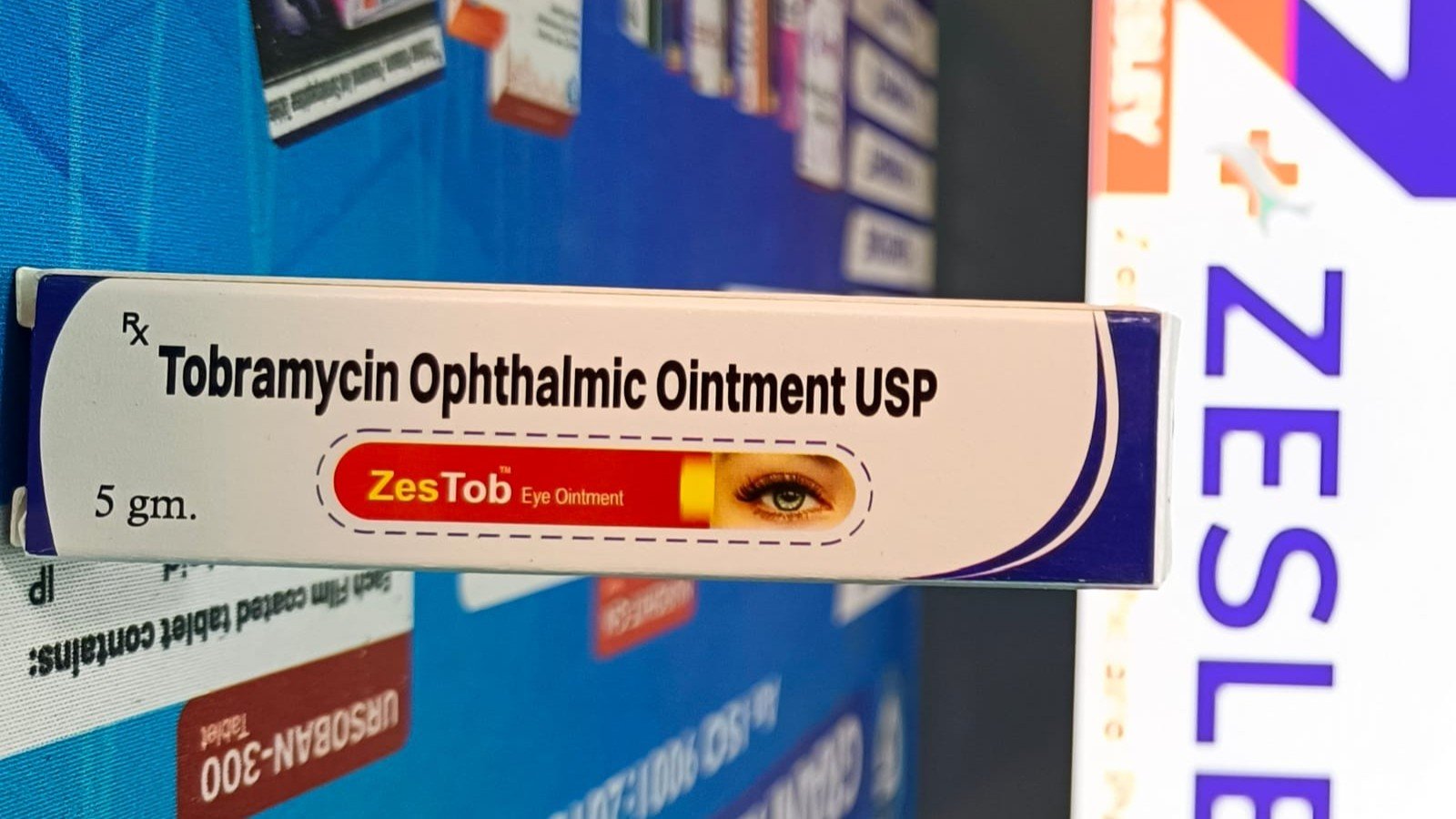 Zestob Eye ointment